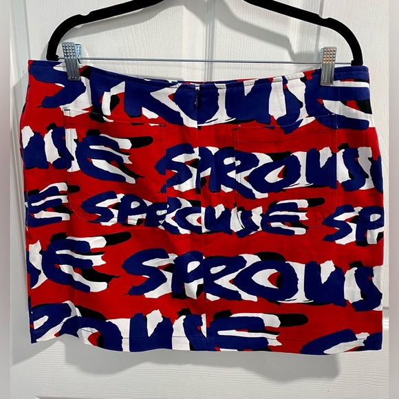 Stephen Sprouse Graffiti Print Mini Skirt. Size 16. Color Red, Blue, White. - Picture 3 of 5